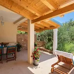 Appartamento Silvana Sveta Nedelja (Hvar)