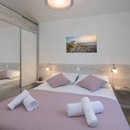 Silvana * Sveta Nedelja