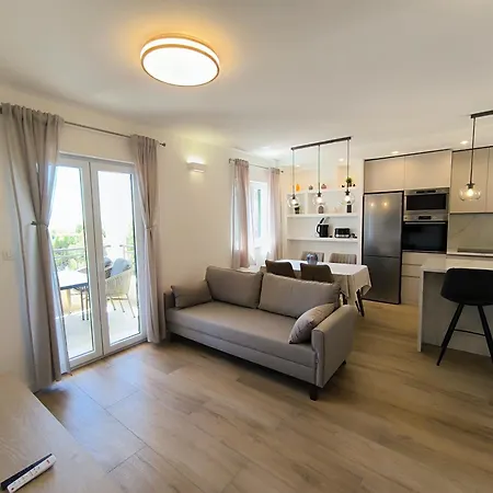 Silvana Apartament *